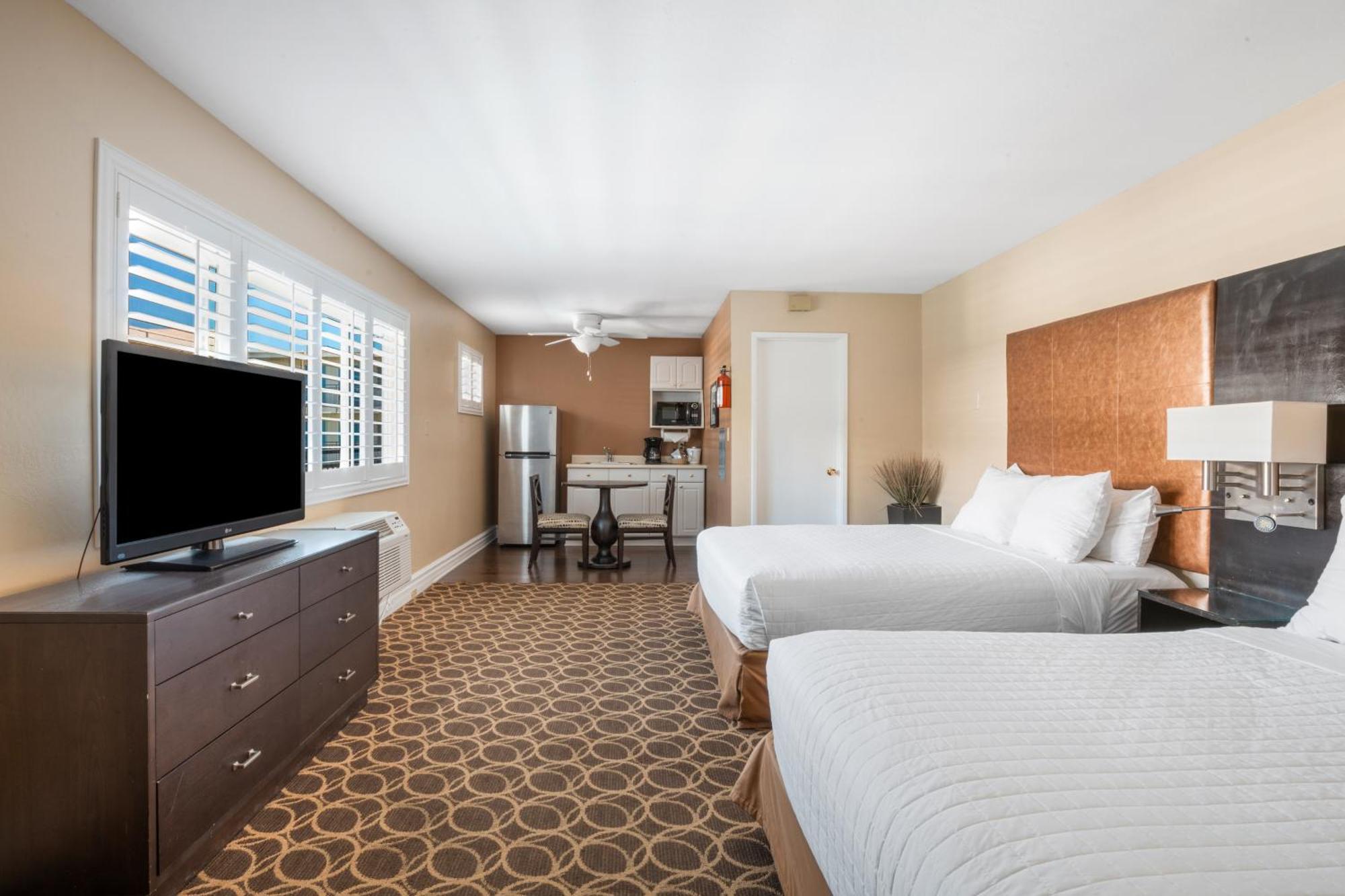 Marin Hotel 3*